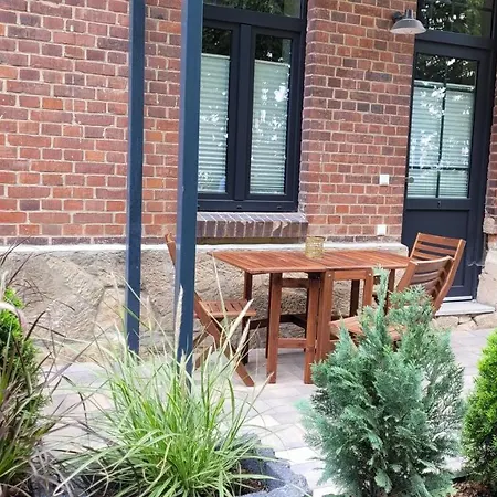 Bahnhof Gleis 72 - *